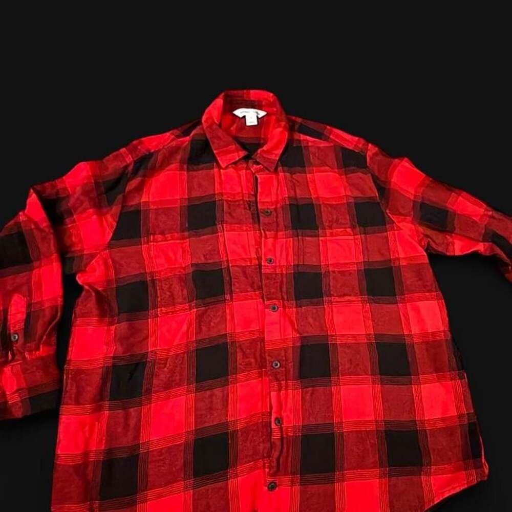 Old Navy Plaid Flannel Shirt Size L Red Black Long Sleeve Button Up